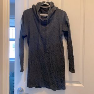 TNA Tunic Hoodie